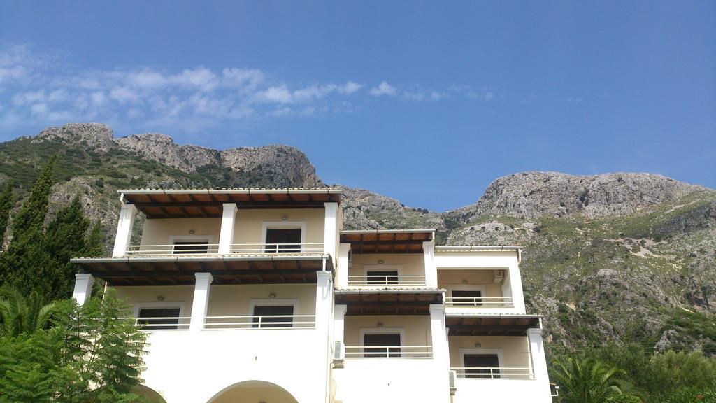Captain'S Apts Barbati Extérieur photo