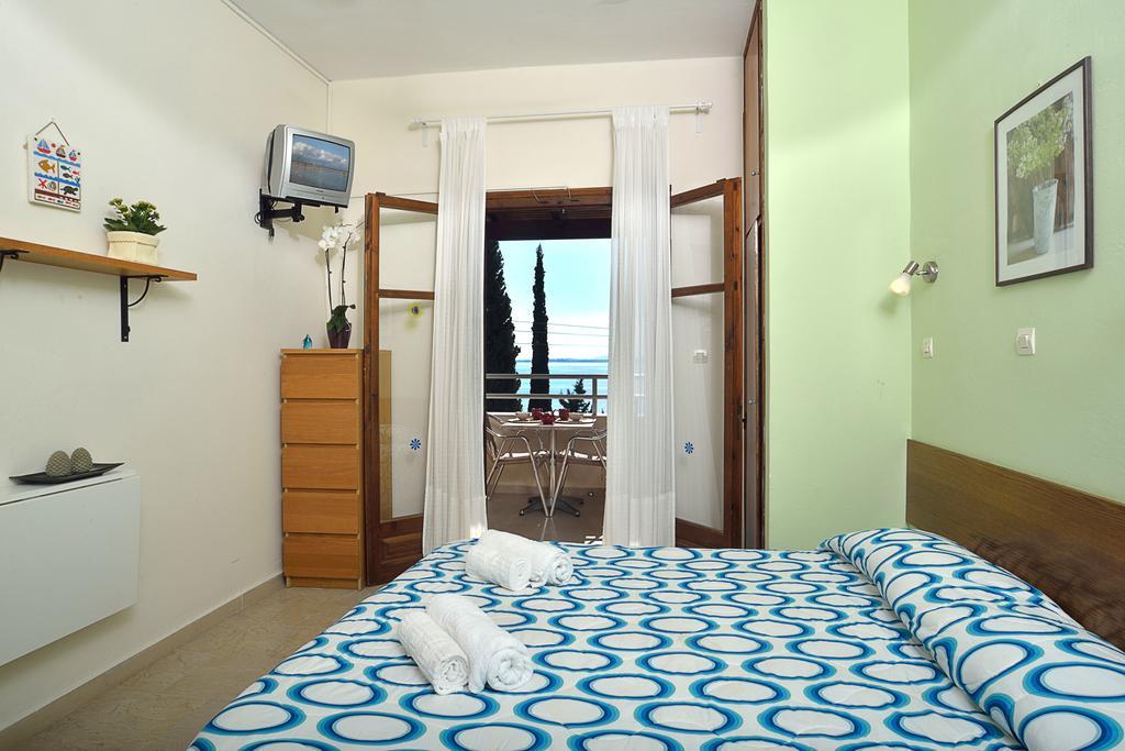 Captain'S Apts Barbati Extérieur photo
