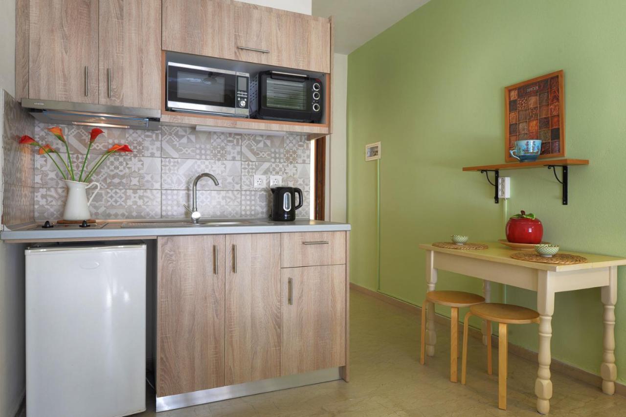 Captain'S Apts Barbati Extérieur photo
