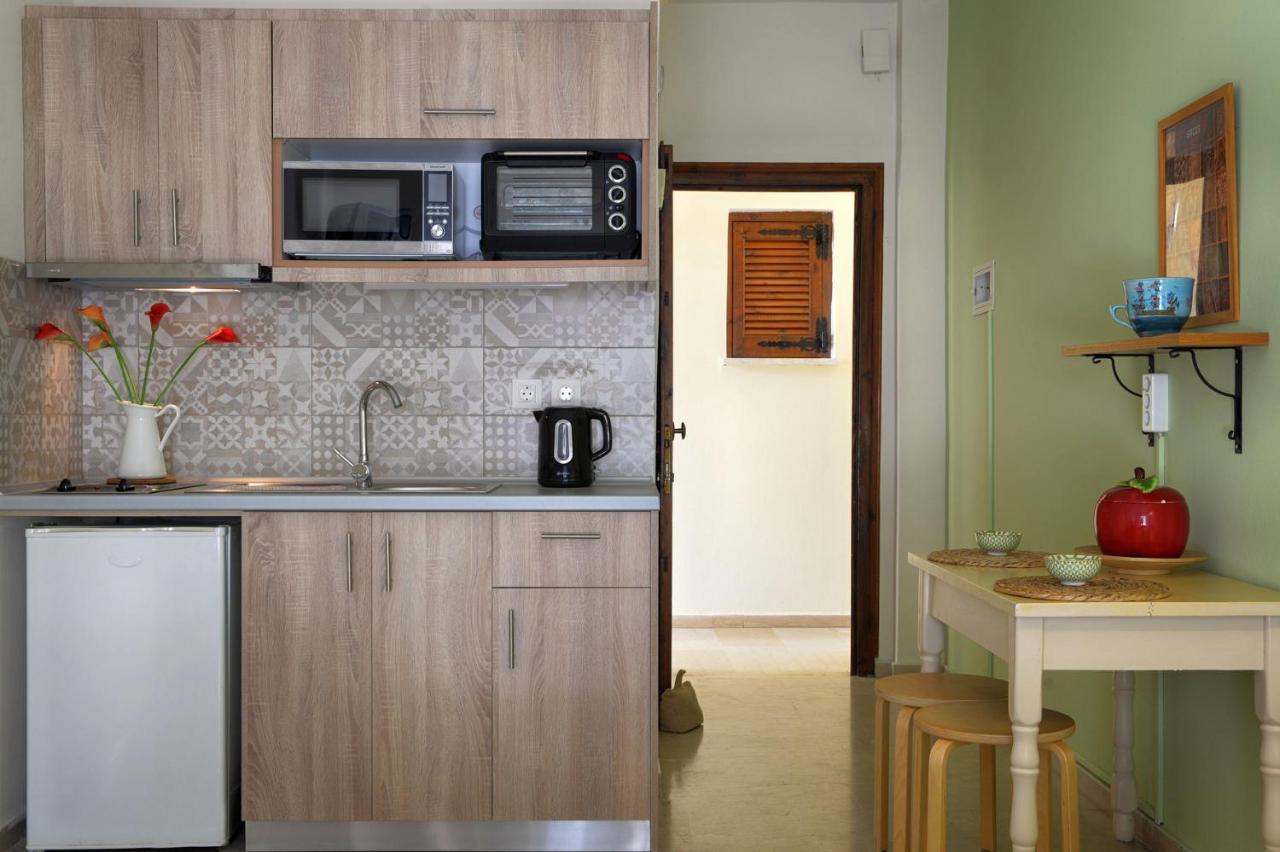 Captain'S Apts Barbati Extérieur photo