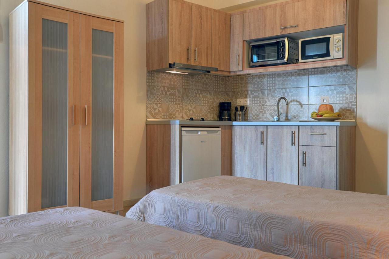 Captain'S Apts Barbati Extérieur photo