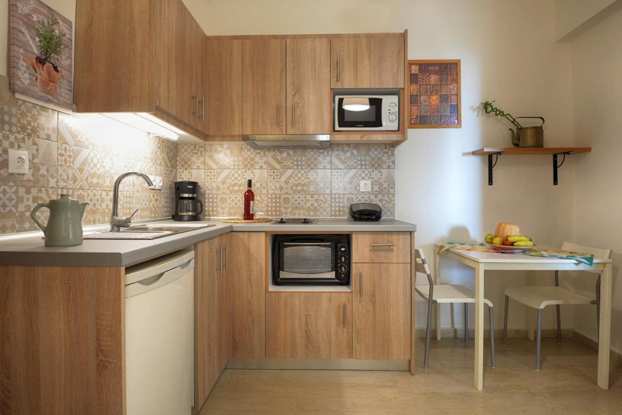 Captain'S Apts Barbati Extérieur photo