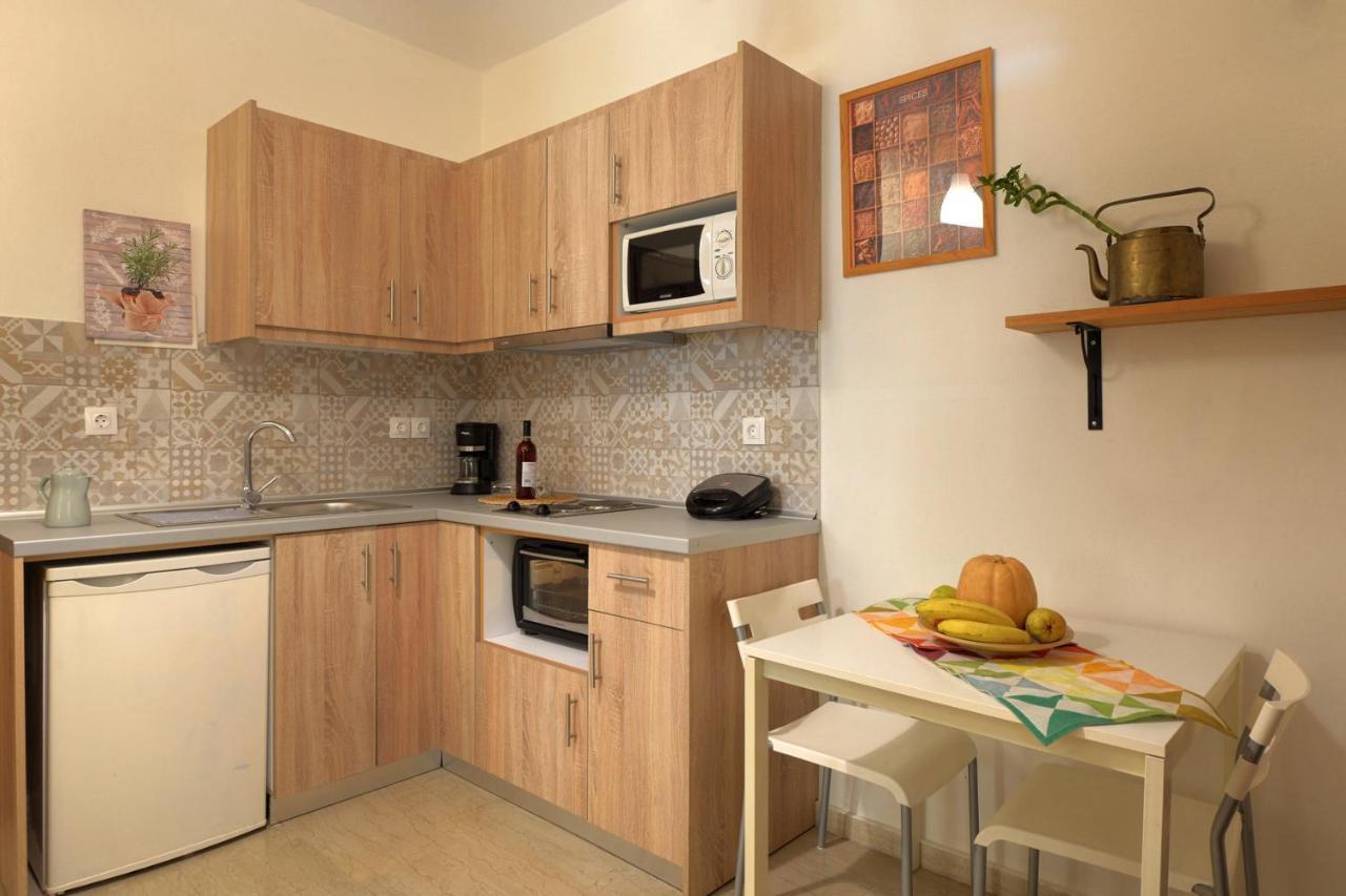 Captain'S Apts Barbati Extérieur photo